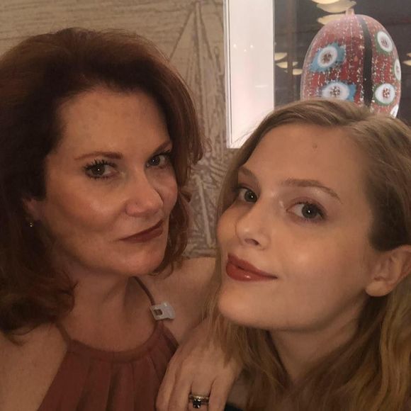 Meet your Posher, Deneka - Picture 1 of 1